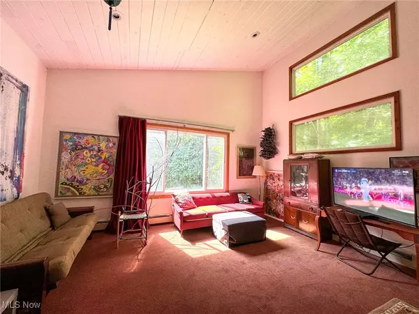 Canfield, OH 44406,5060 Leffingwell RD