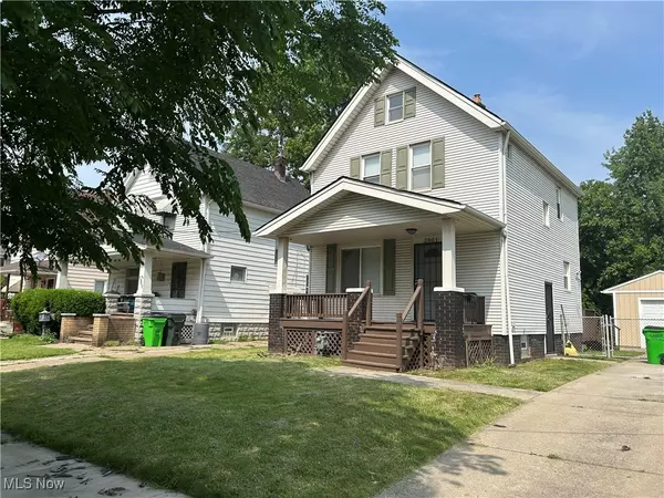 3961 E 53rd ST, Newburgh Heights, OH 44105
