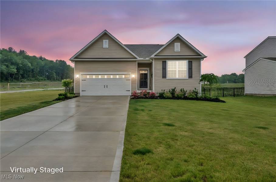 1014 Marissa DR, Wadsworth, OH 44281