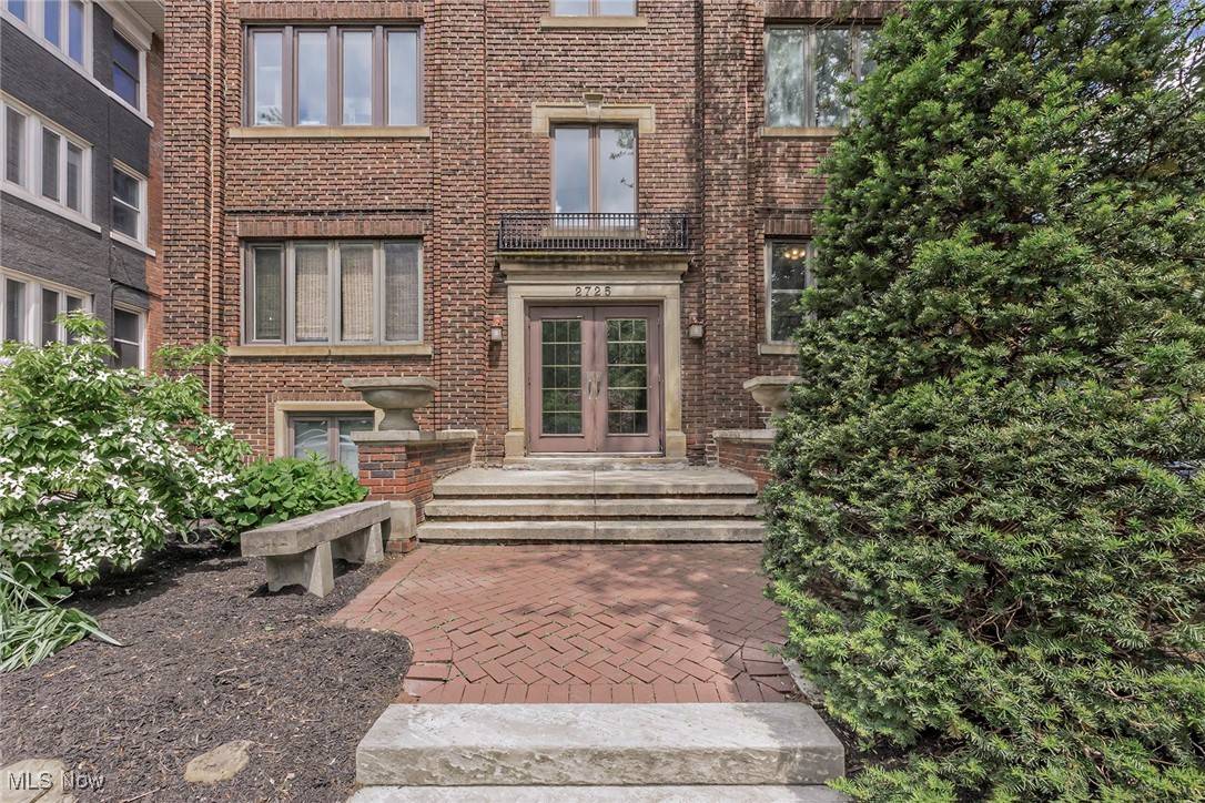 Cleveland Heights, OH 44106,2725 Hampshire RD #2