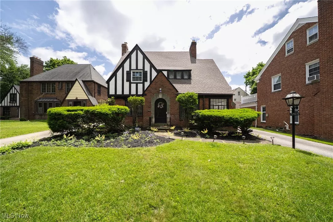 Shaker Heights, OH 44120,17314 Lomond BLVD