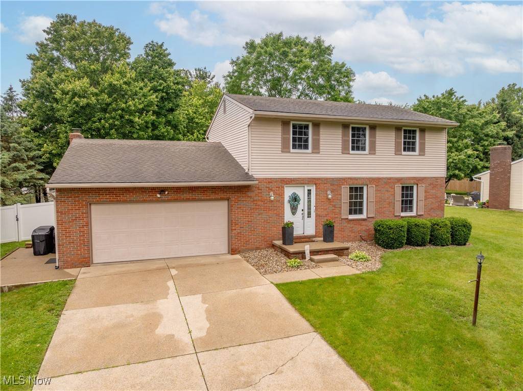 10571 Mogadore AVE NW, Uniontown, OH 44685