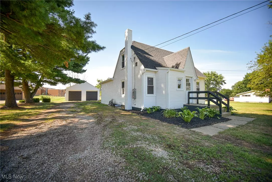 Rittman, OH 44270,464 W Sunset DR