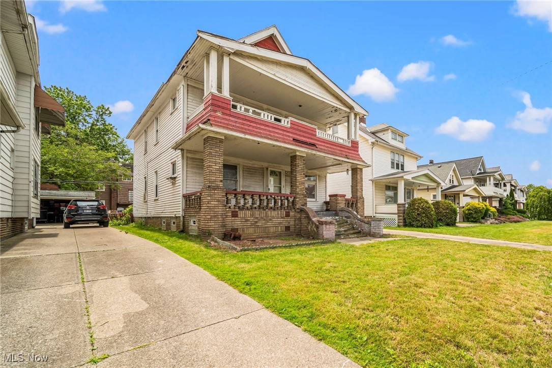 Garfield Heights, OH 44125,10012 Greenview AVE