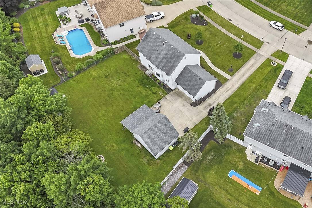 Avon Lake, OH 44012,32304 Acacia CT