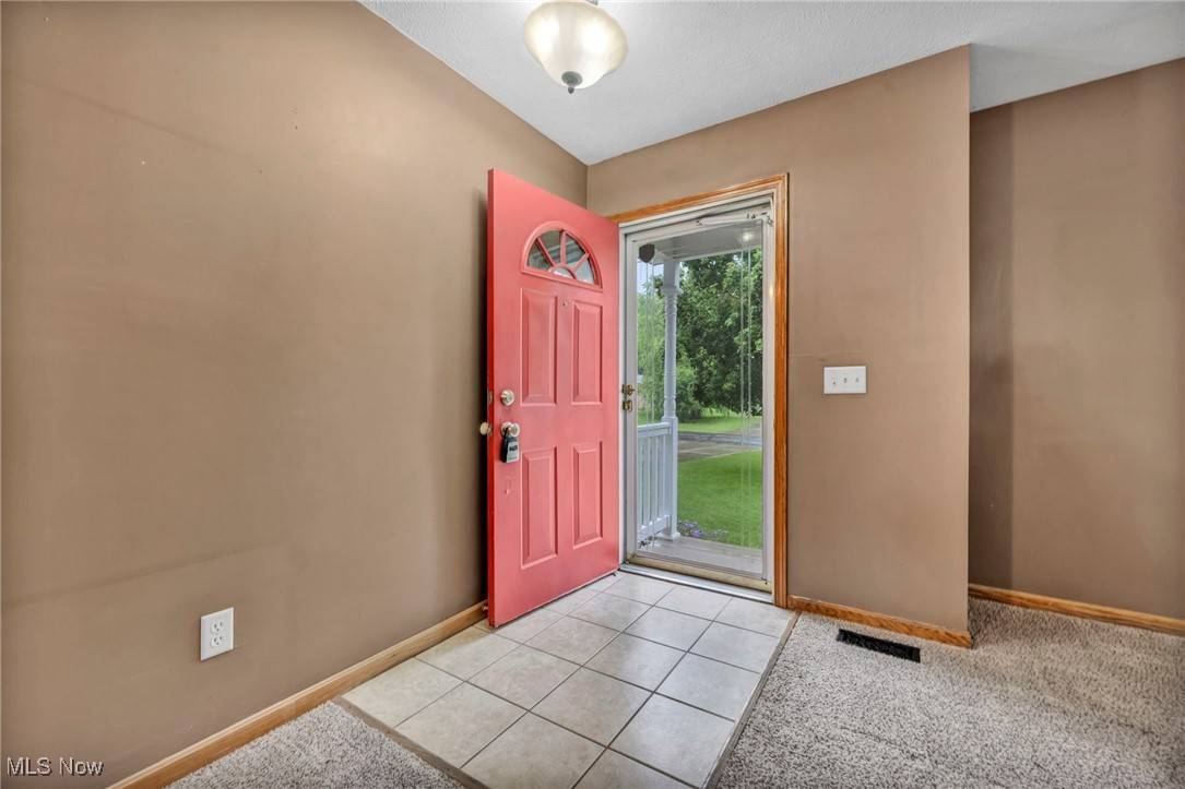 Orwell, OH 44076,44 Leffingwell DR