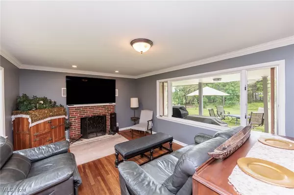 North Royalton, OH 44133,10229 State RD