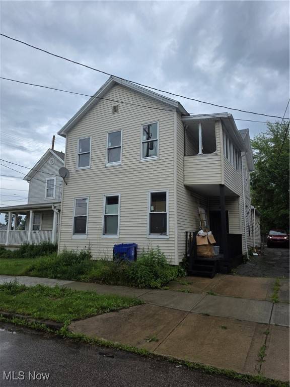 2947 E 57th ST, Cleveland, OH 44127