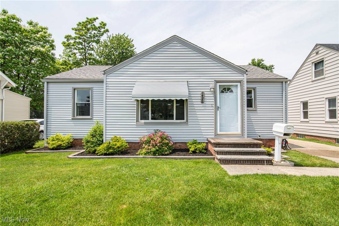 1426 Orchard Heights DR, Mayfield Heights, OH 44124
