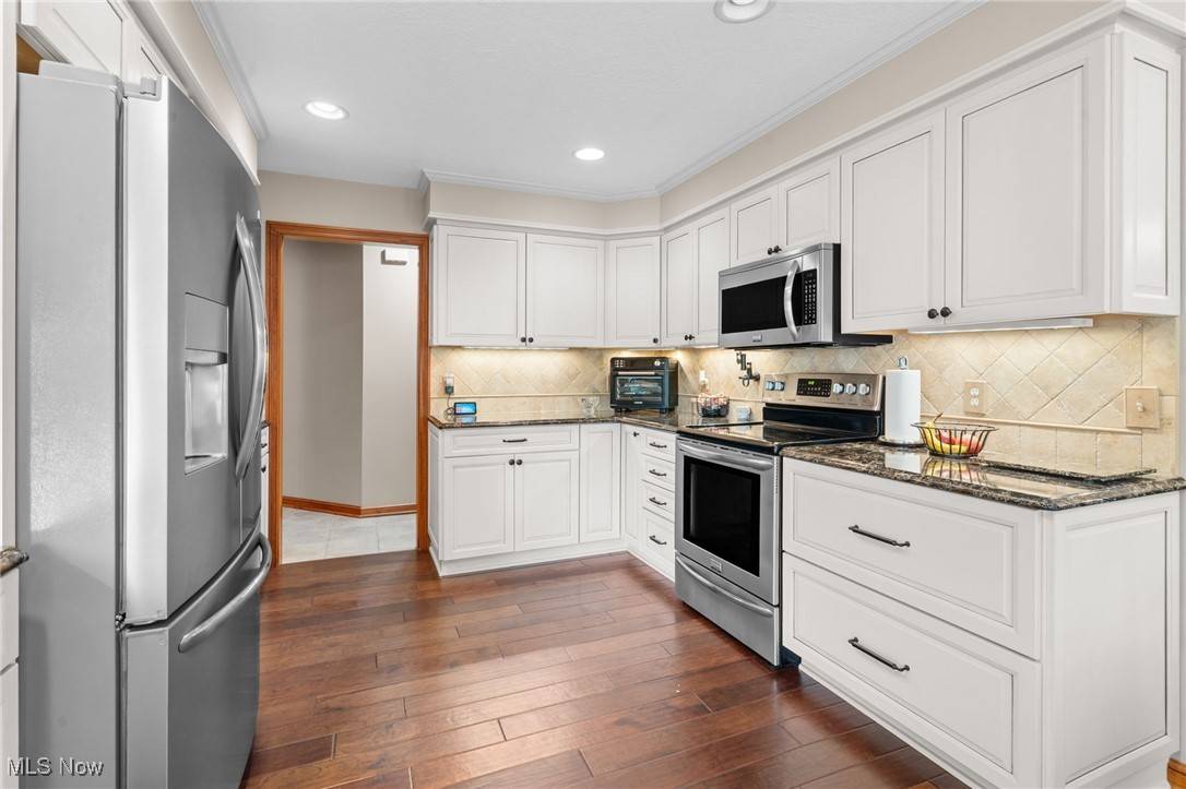 Canton, OH 44708,3490 Deer Trace AVE NW