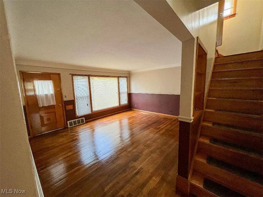 Euclid, OH 44123,24850 Zeman AVE