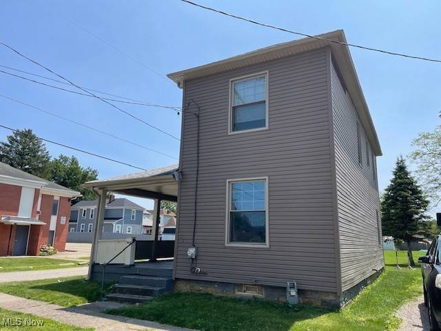1424 Indiana ST, Zanesville, OH 43701
