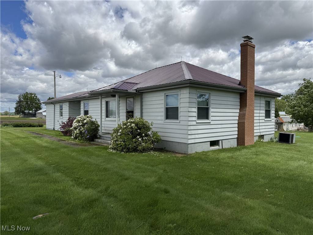 Wooster, OH 44691,2690 S Honeytown RD