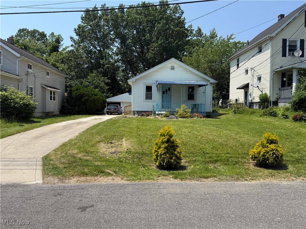 6350 Meadowbrook RD, Garfield Heights, OH 44125