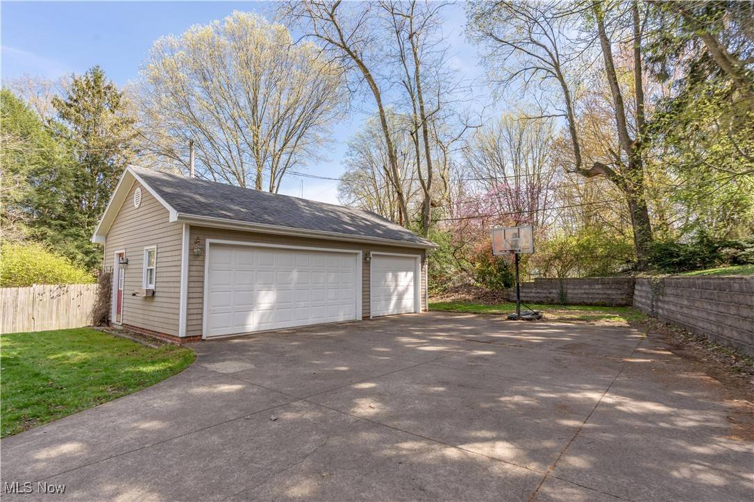Canton, OH 44708,3600 Enfield AVE NW
