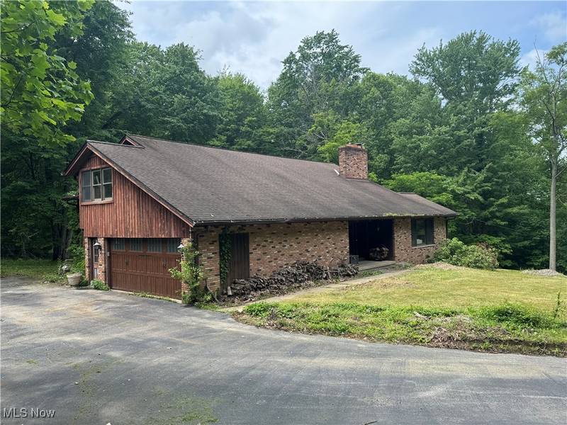 9999 Kirtland Chardon RD, Chardon, OH 44024