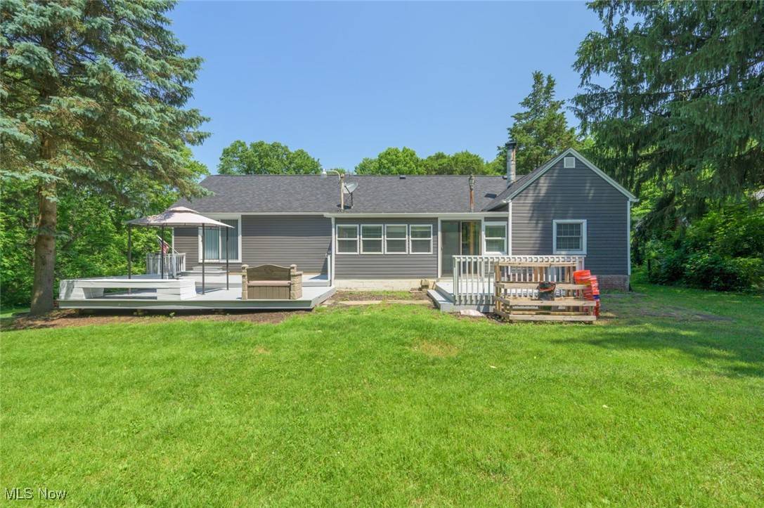 Ravenna, OH 44266,3146 Lovers LN