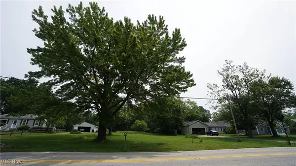 Tallmadge, OH 44278,523 S Munroe RD