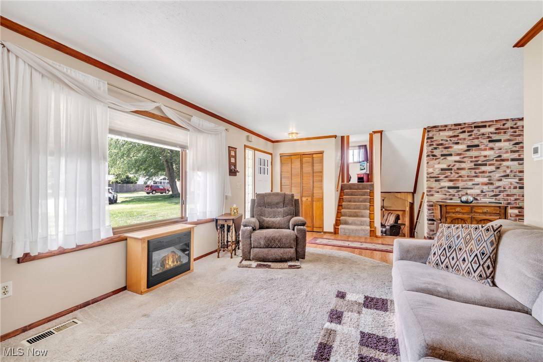 Madison, OH 44057,2220 Brighton PL