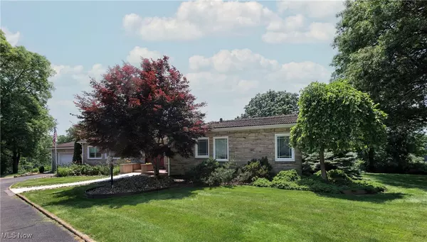 Weirton, WV 26062,3901 Beaumont DR