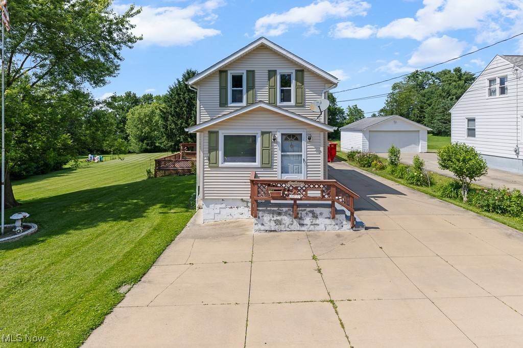 1611 Faye RD, Akron, OH 44306