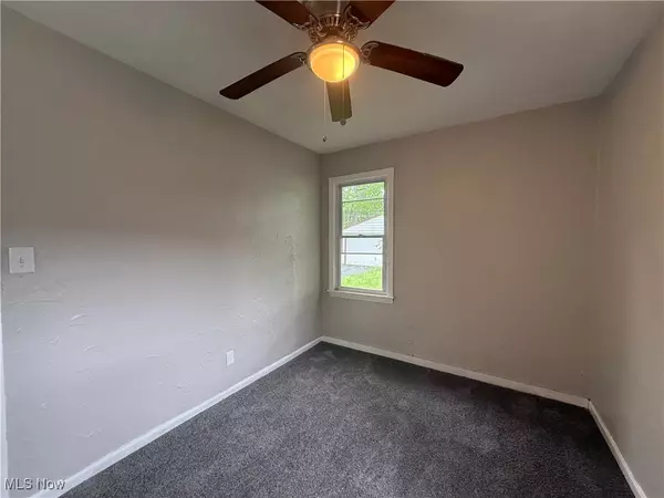 Cleveland, OH 44128,4367 E 143rd ST