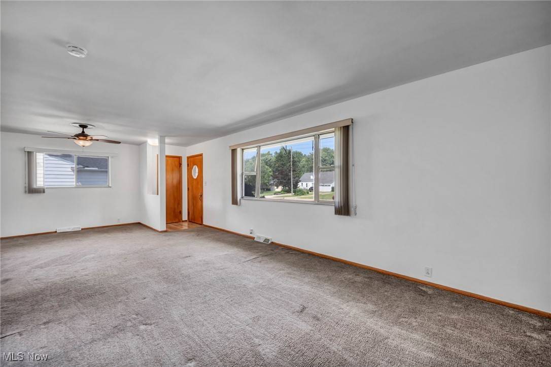 Highland Heights, OH 44143,874 Lander RD