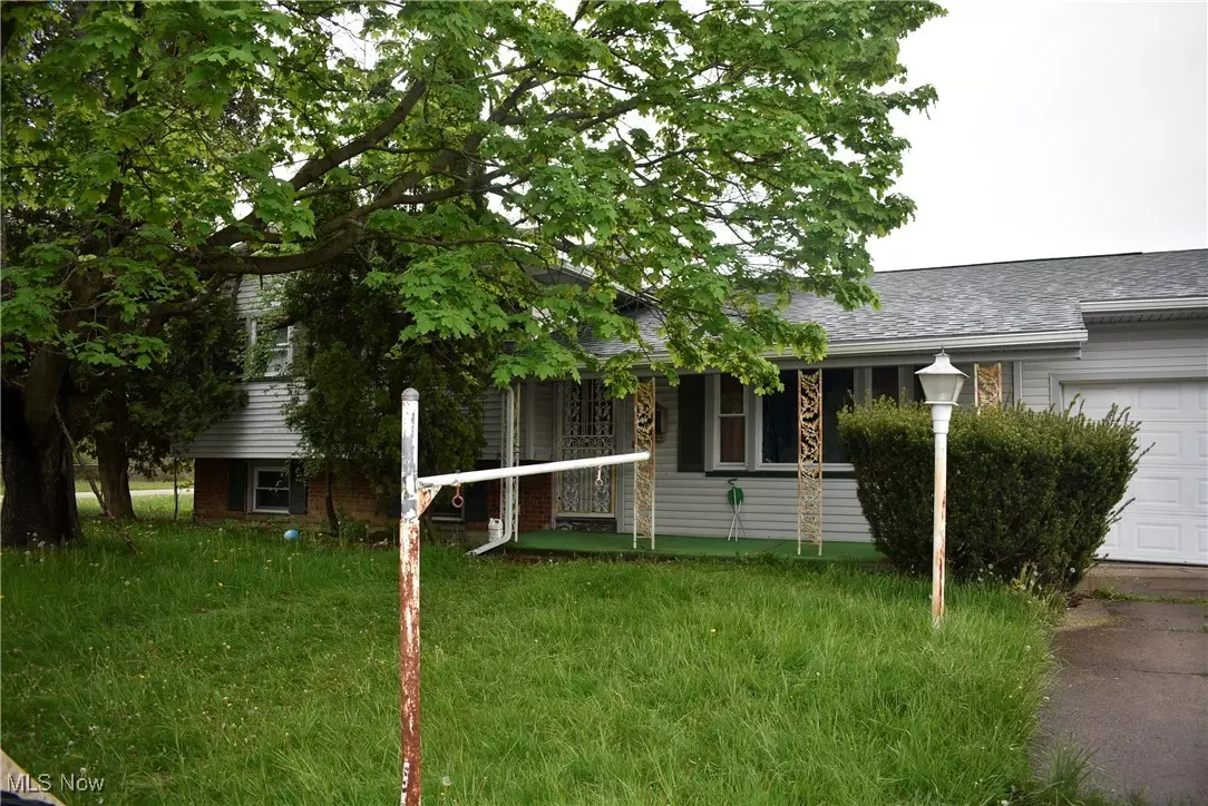 Youngstown, OH 44505,227 Greeley LN