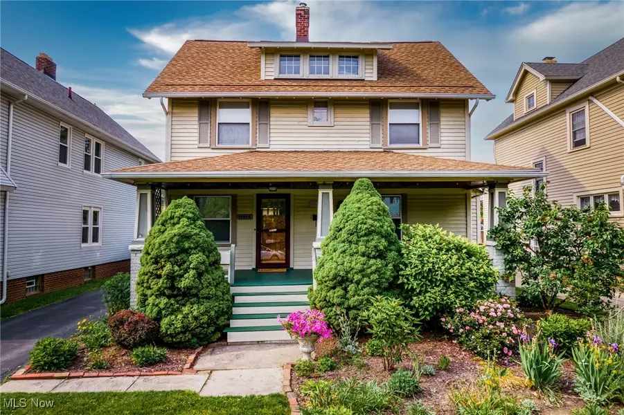 17426 Woodford AVE, Lakewood, OH 44107