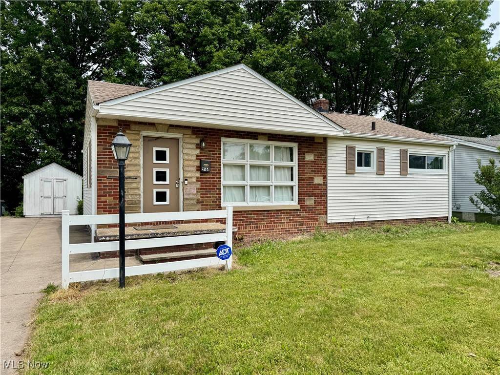 Akron, OH 44312,2161 Lynn DR