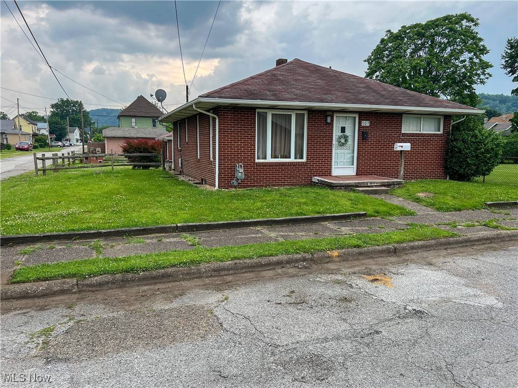 507 Wedgewood ST, East Liverpool, OH 43920