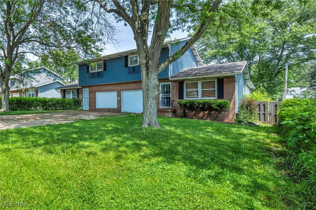 Louisville, OH 44641,134-136 Brookfield ST