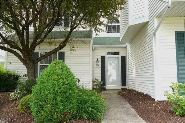 194 Vista CIR, North Olmsted, OH 44070