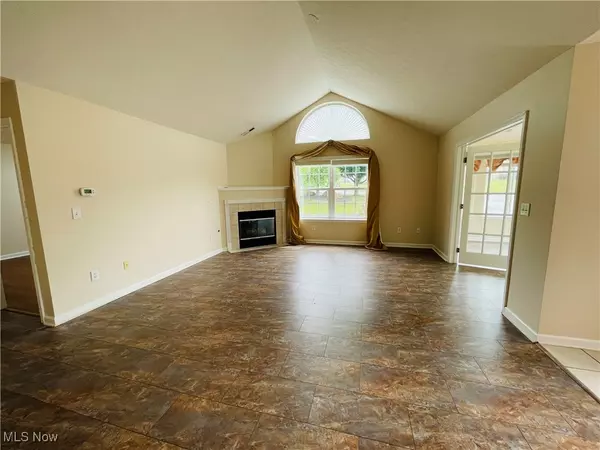 Mount Vernon, OH 43050,117 Colonial Woods DR