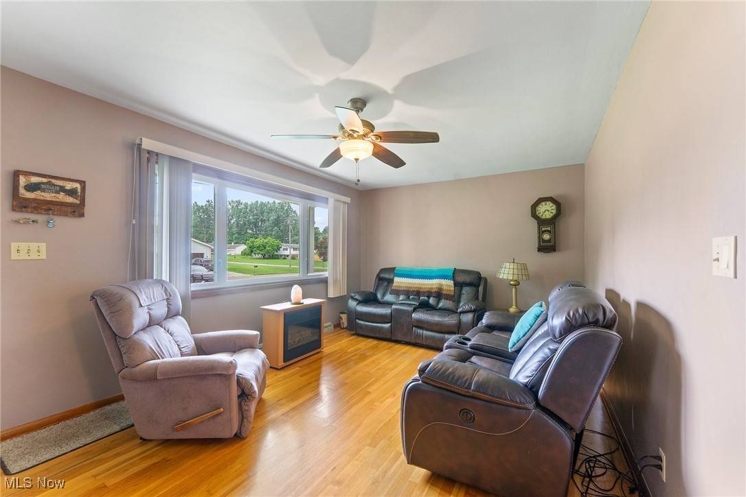 Austintown, OH 44515,236 Charlestown PL