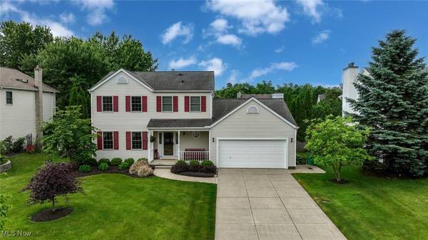 2380 Sandalwood DR, Twinsburg, OH 44087