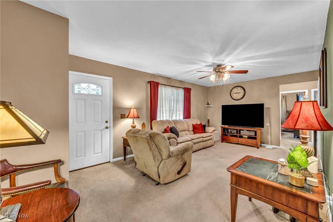 Lorain, OH 44055,3719 Seneca AVE