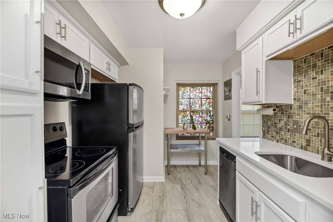 Shaker Heights, OH 44120,15875 Van Aken BLVD #101C