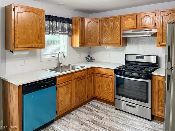 Niles, OH 44446,202 Ohio AVE