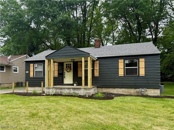 218 Mansell DR, Liberty, OH 44505