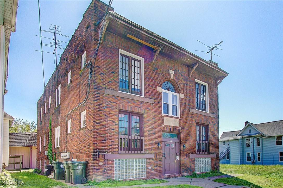 Canton, OH 44703,506 11th ST NW