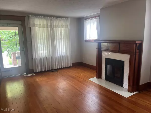 Marietta, OH 45750,203 Marion ST