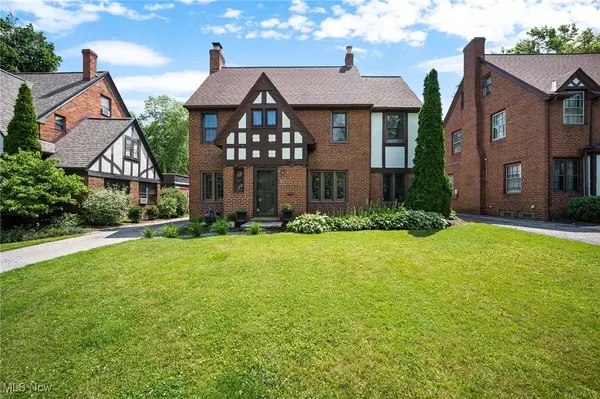 3637 Sutherland RD,  Shaker Heights,  OH 44122