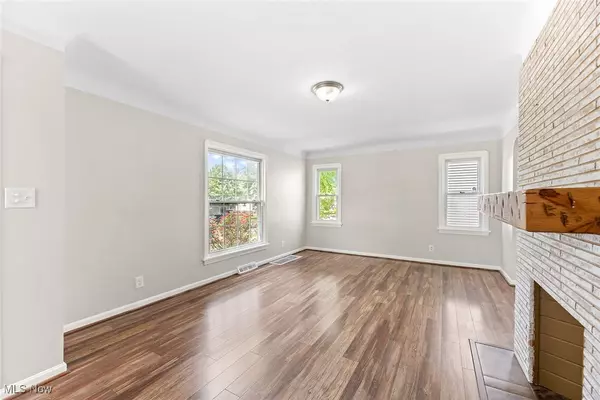 Cleveland, OH 44109,3004 Portman AVE