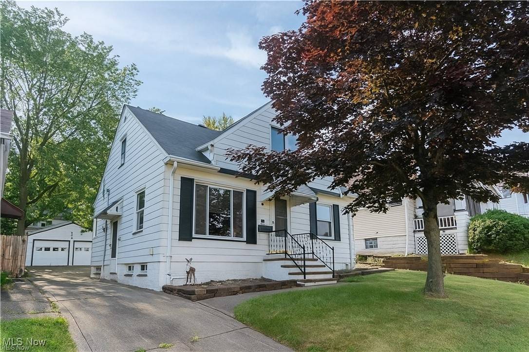 4827 E 88 ST, Garfield Heights, OH 44125