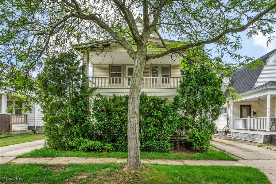 1618 Hopkins AVE, Lakewood, OH 44107