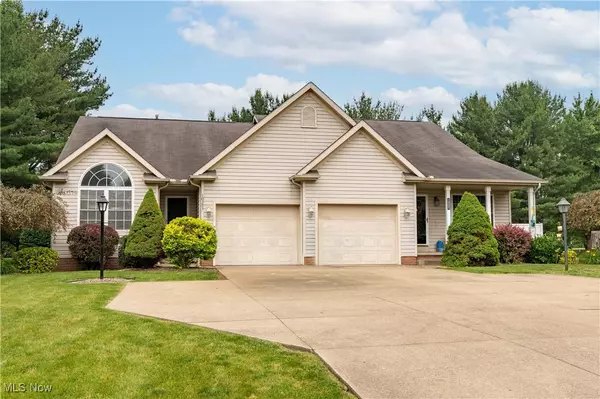 10393 Scotney AVE NW, North Canton, OH 44720