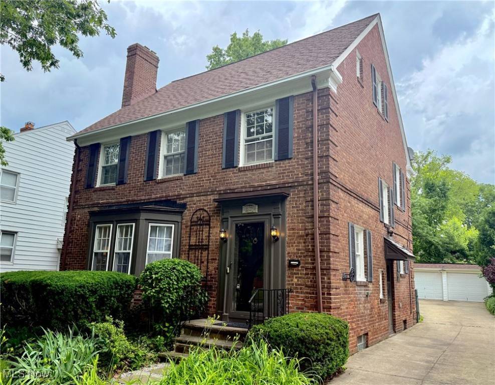 University Heights, OH 44118,2337 Charney RD