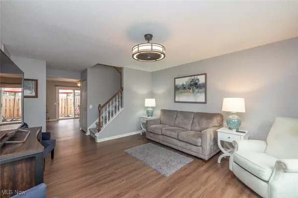 Strongsville, OH 44149,19264 Wheelers LN #144