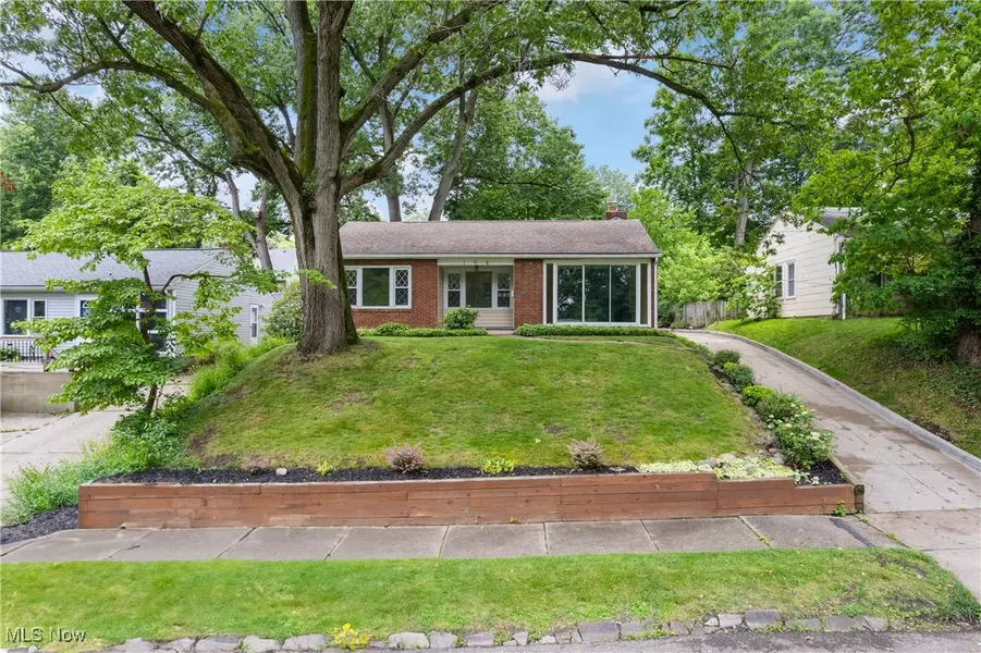 164 Goodview AVE, Akron, OH 44305